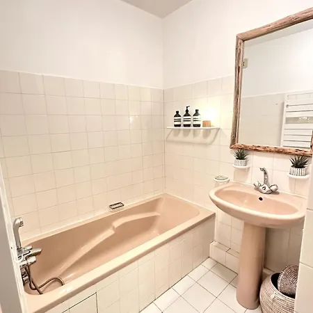 Le St Anne - Pool & Balcony - Shellter-rentals Daire