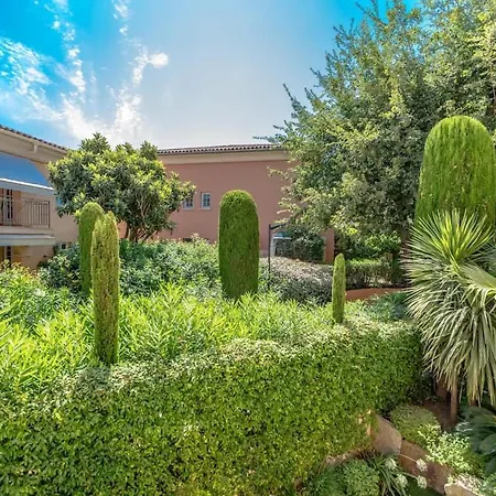 Apartment Le St Anne - Pool & Balcony - Shellter-rentals