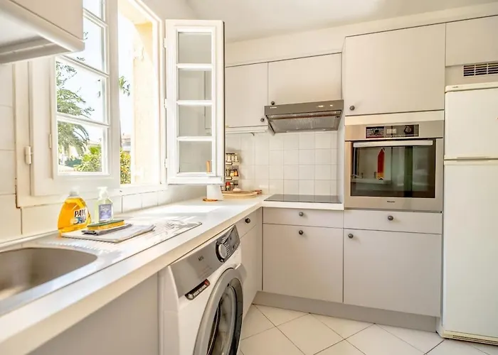 Appartement Le St Anne - Pool & Balcony - Shellter-rentals